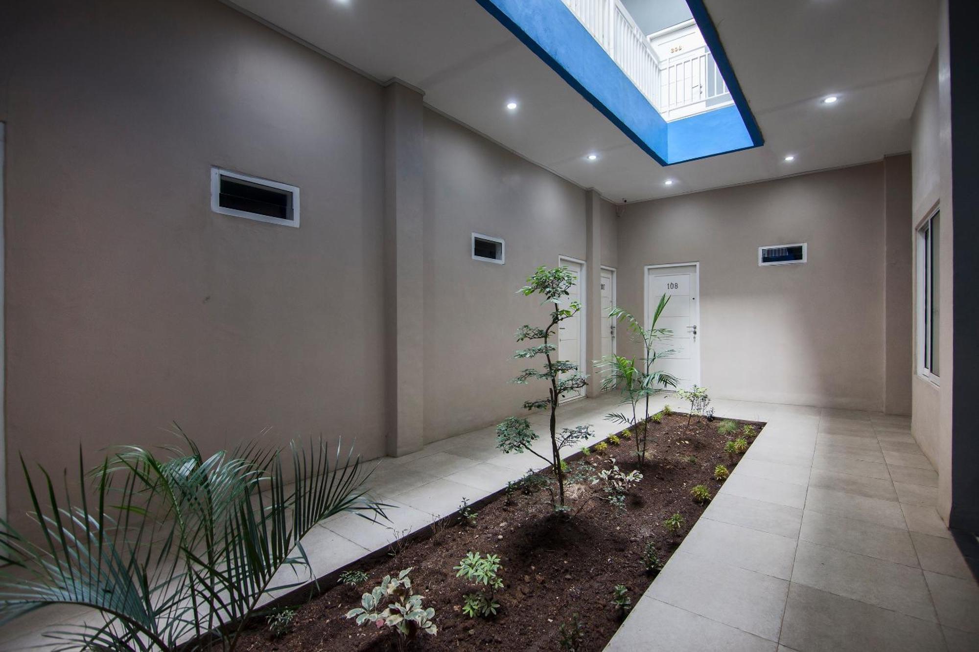 Rap Hotel Balige Exterior photo